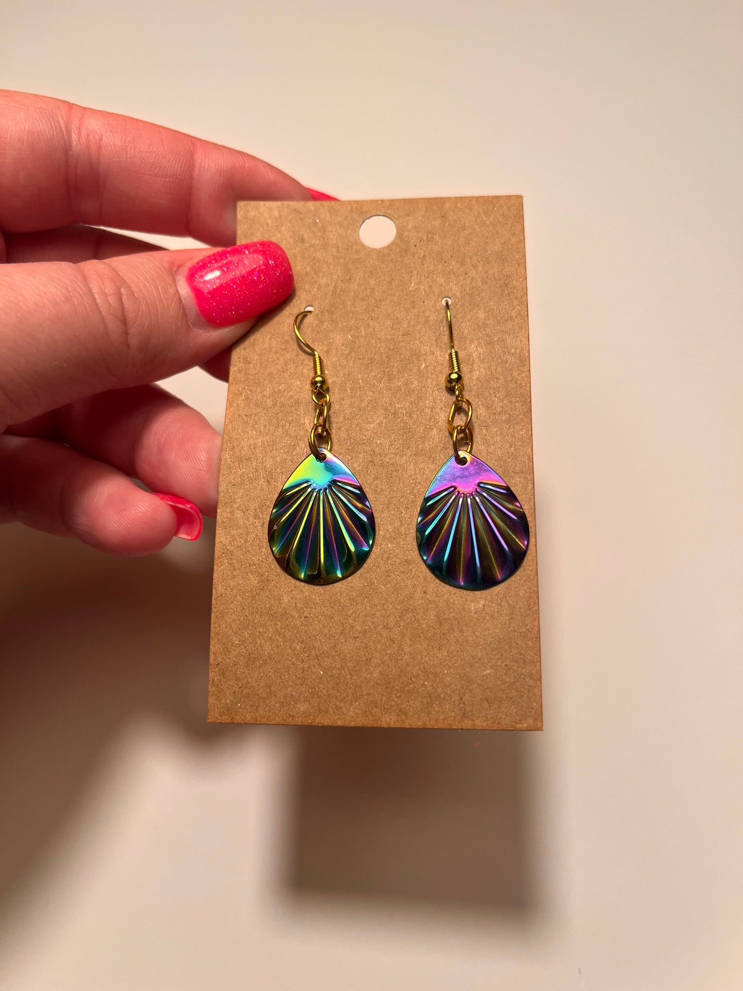 Small teardrop dangles