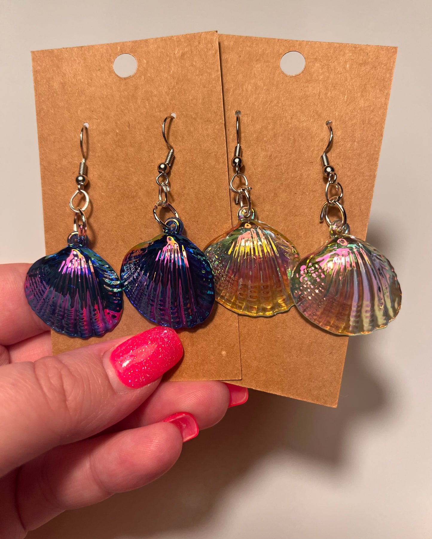 Scallop/Seashell Dangle earrings