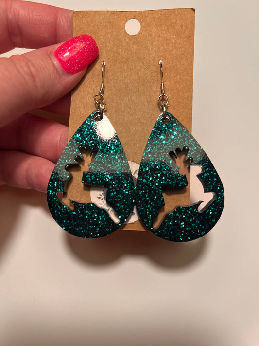 Emerald reindeer teardrop dangle earrings