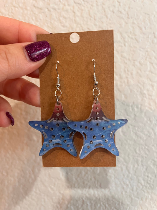 Beachy Starfish dangle earrings