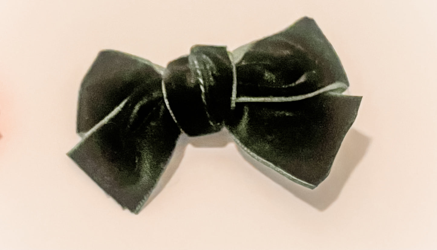 Mini Hair Bow (Choose a color)